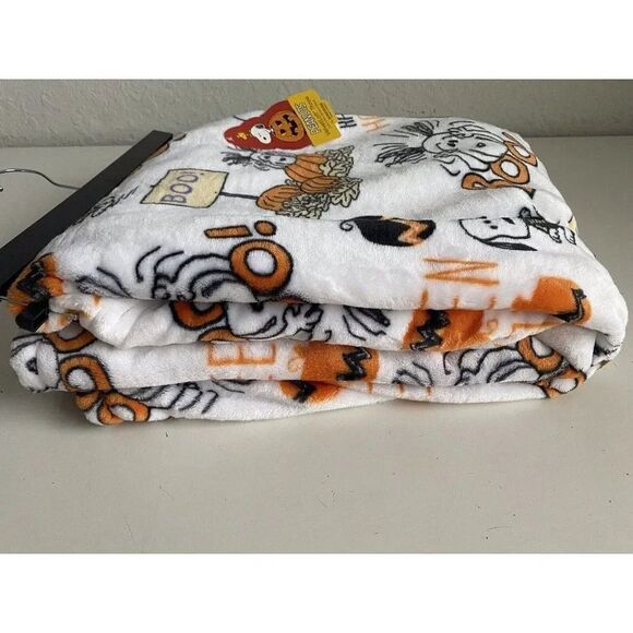 Peanuts Halloween BOO Soft Blanket Throw Jack-o-Lantern Snoopy Woodstock 50X70” - Picture 10 of 13
